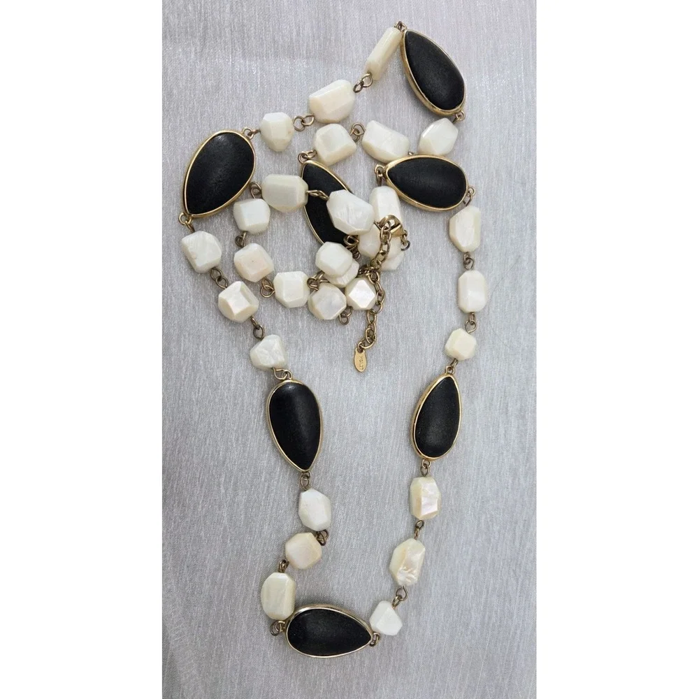 Vintage‎ Necklace MCM Stones Beaded Black White Gold Tone Chain Gemstones Long